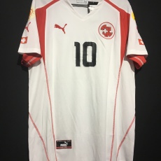 【2004】 / Switzerland / Home / No.10 HAKAN YAKIN / UEFA European Championship