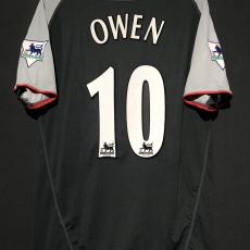 【2002/03】 / Liverpool F.C. / Away / No.10 OWEN