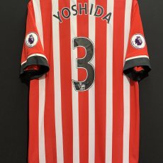 【2016/17】 / Southampton F.C. / Home / No.3 YOSHIDA