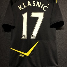 【2011/12】 / Bolton Wanderers / Away / No.17 KLASNIC