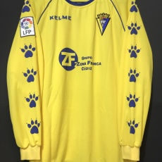 【2004/05】 / Cádiz CF / Home