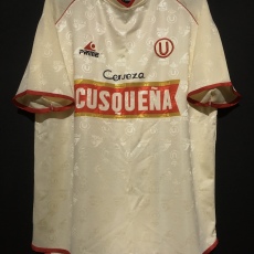 【2001】 / Club Universitario de Deportes / Home