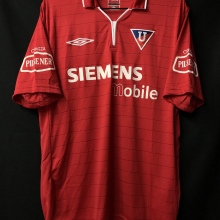 【2004】 / L.D.U. Quito / Away