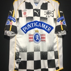 【2002/03】 / SK Sturm Graz / Home