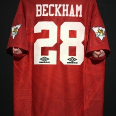 【1994/95】 / Manchester United / Home / No.28 BECKHAM