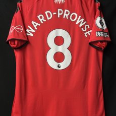 【2021/22】 / Southampton F.C. / Home / No.8 WARD - PROWSE