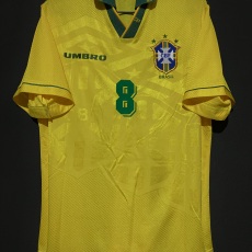 【1993/94】 / Brazil / Home / No.8 DUNGA